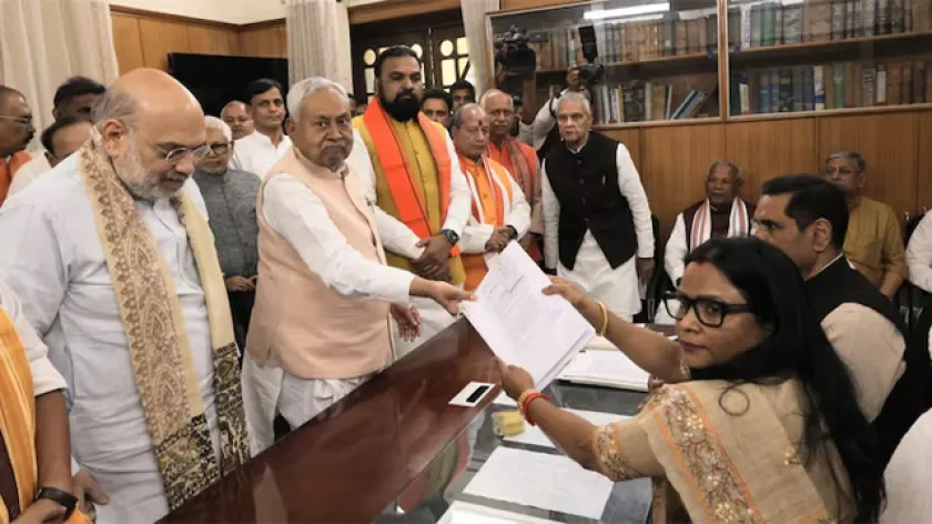 Nitish Kumar: বিহারের মুখ্যমন্ত্রিত্ব ছাড়লেন নীতীশ কুমার! রাজ্যসভায় যাচ্ছেন বর্ষীয়ান রাজনীতিবিদ