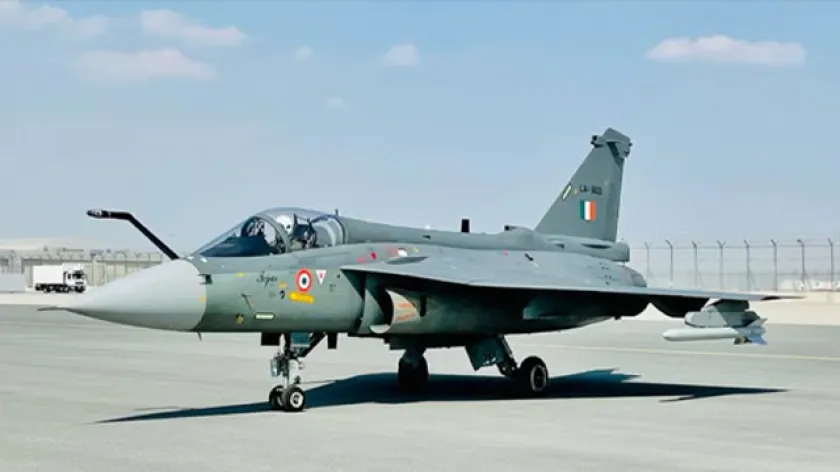 Tejas Fighter Jet: ১১৩টি তেজস যুদ্ধ বিমানের ইঞ্জিন পেতে চলেছে ভারত! ভীতি বাড়ছে পাকিস্তানের