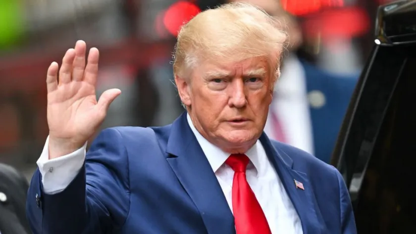 Donald Trump: আমেরিকায় অদক্ষ কোনো জায়গা নেই