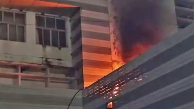 Kolkata Airport Fire: কলকাতা বিমান বন্দরে এটিসি বিল্ডিংয়ে আগুন! বড় দুর্ঘটনার হাত থেকে রক্ষা