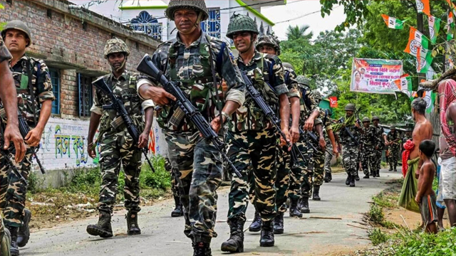 West Bengal Election: প্রথম দফার ভোট করতে প্রস্তুত কমিশন