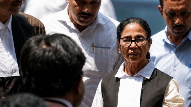 Mamata Banerjee: বাংলা উত্তরপ্রদেশ নয়, এখানে বুলডোজার চলবে না! দাবি মমতার