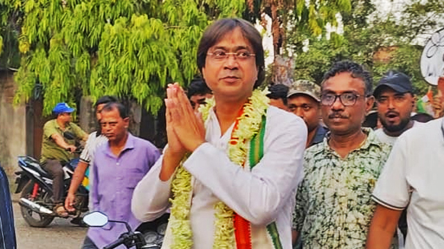 Howrah:  মানুষ সঙ্গে আছে, জয় নিশ্চিত! শিবপুরে মন্তব্য রানা চট্টোপাধ্যায়ের