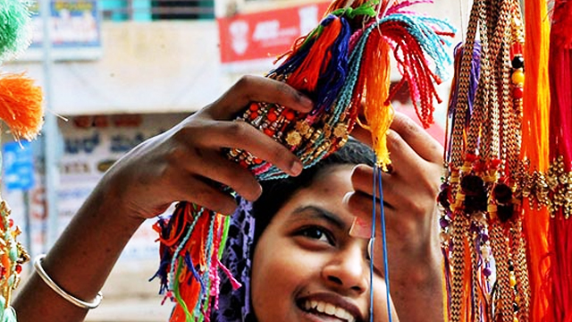 Rakhipurnima: রাখীপূর্ণিমার দিন চন্দ্রগ্রহণ-ওইদিন কি রাখি পড়ানো যাবে?