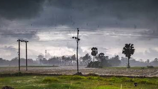 Weather Report: চলতি সপ্তাহতেও বিক্ষিপ্তভাবে বৃষ্টি জেলায় জেলায়  