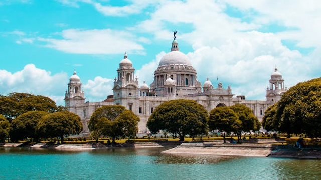 Weather Update: বৃষ্টির বিদায়! গরমে অস্বস্তি বাড়ার পূর্বাভাস